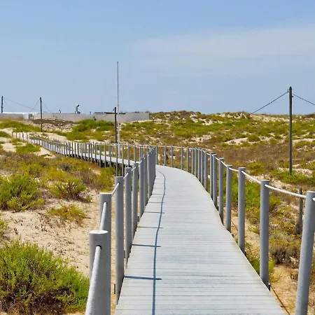 Portucale ! Caparica Sun & Breeze - Shared Pool & Garden 차르네카